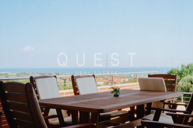 https://www.questrealty.gr/images/properties/113636090.jpg