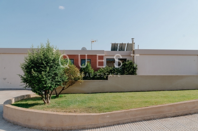 https://www.questrealty.gr/images/properties/113636963.jpg