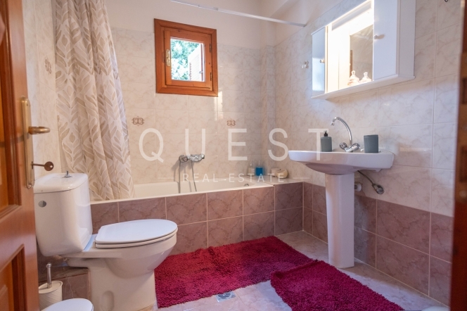 https://www.questrealty.gr/images/properties/219811397.jpg